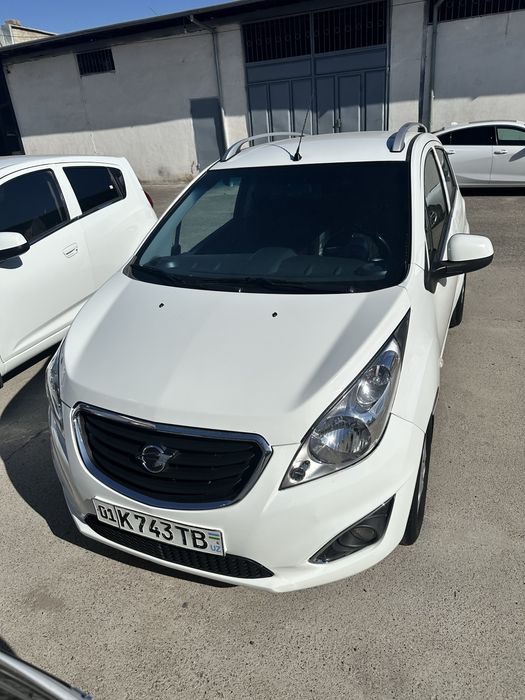 Chevrolet Spark 2017 — 2