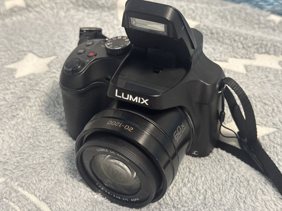 Panasonic Lumix Fz82 Zoom 60X 4K 30Fps utilizat foarte putin