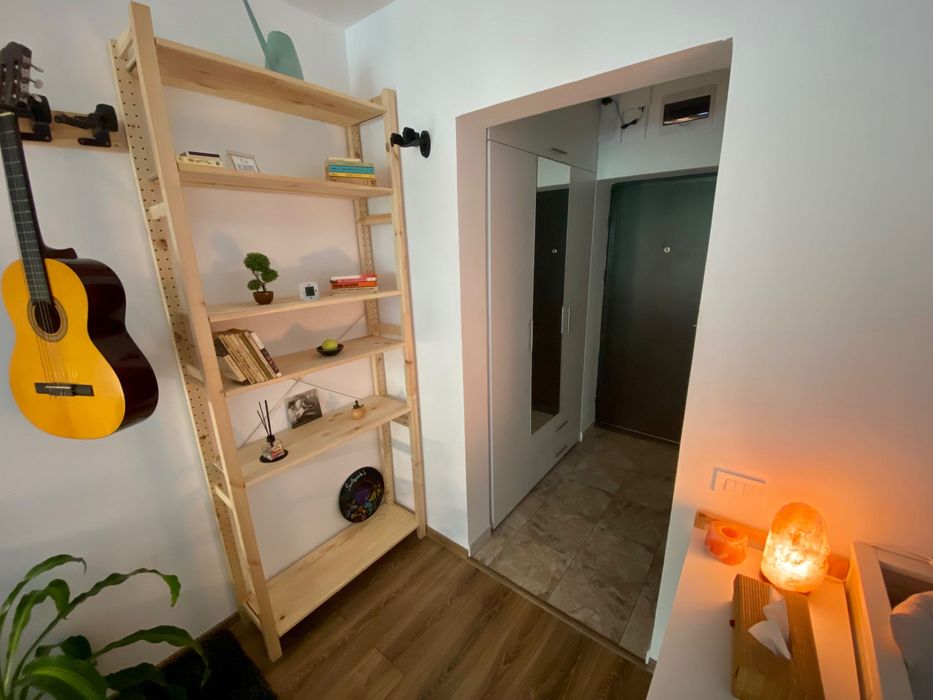 Închiriez garsoniera Sector 4 / Studio Apartment Rent