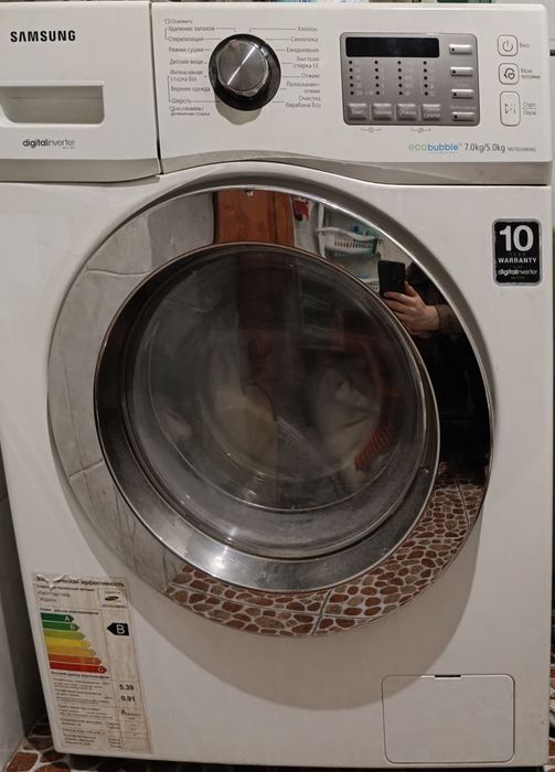 Продаю стиральную машинку SAMSUNG
