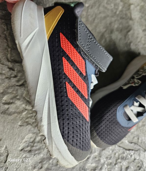 Adidasi Adidas Dinsey marimea 26