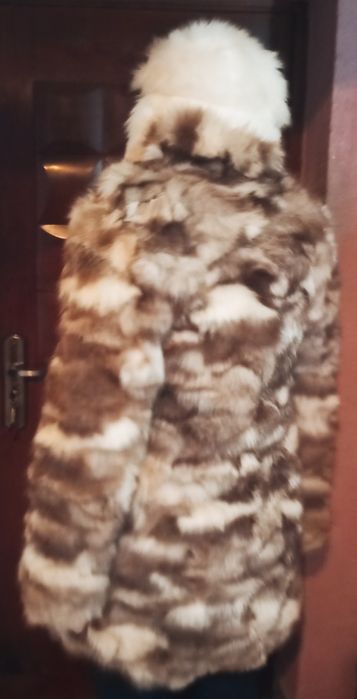 Haina lunga dama din blana naturala