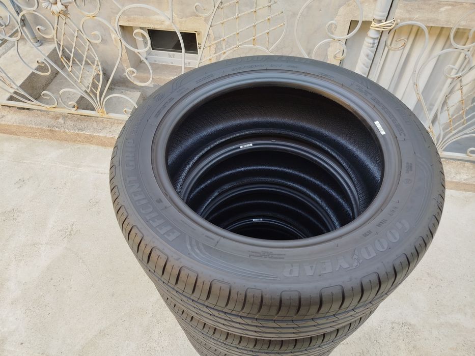 215 55 R17 Shina Good Year