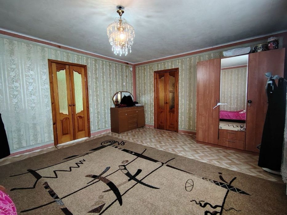 Продам коттедж в мкр. Отрвановка