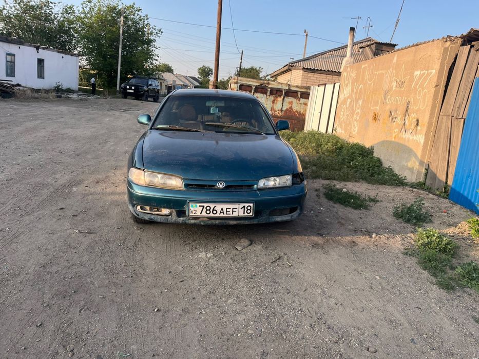 Продам мазду кронус 626