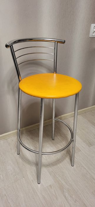 Барный стул для барной стойки