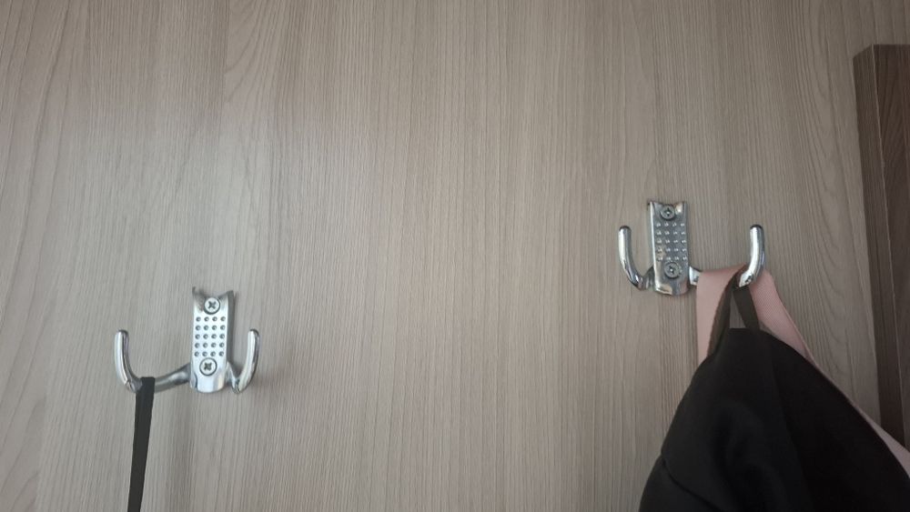 Прихожая, продам