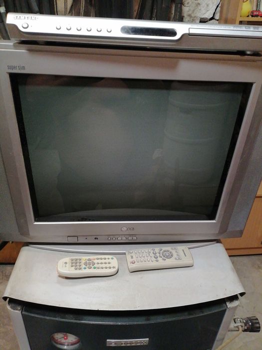Продавам телевизор LG и DVD samsung Original japan