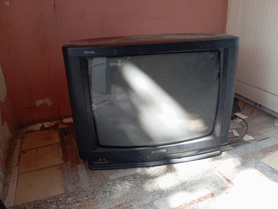 Телевизор Samsung