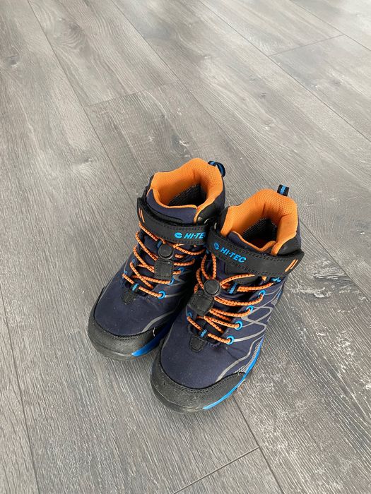 Ghete copii Hi-Tec marimea 31, stare foarte buna, impermeabile, sport