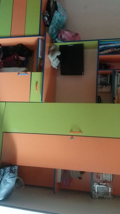 Продам срочно детскую гарнитур