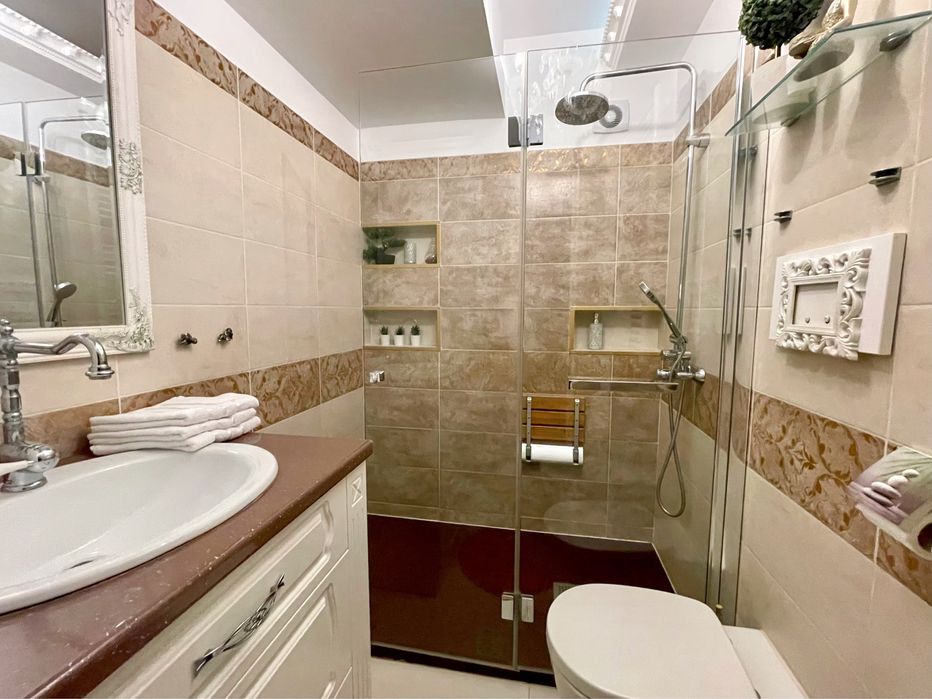 Cazare apartament lux 2 camere in regim hotelier, mobilat și utilat