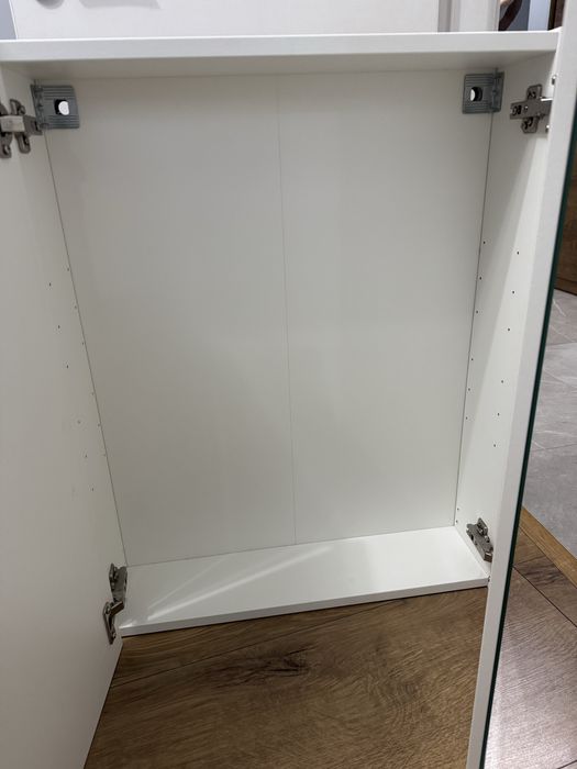 Шкаф/Огледало за баня