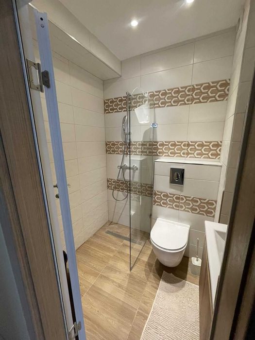 Продава се Двустаен апартамент в София, Младост 4 - 70 кв.м за 1035 €/кв.м - Снимка #7