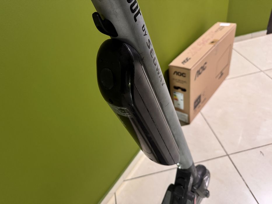 Ninebot es2 (es4) с доп. батареей.