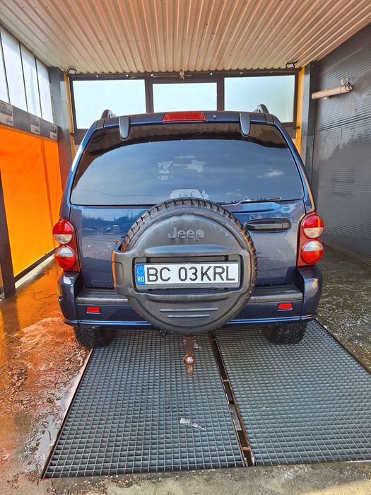 JEEP Cherokee 2005 — imagine 2