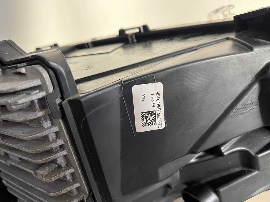 Far stânga Volvo S90 V90 Full LED Original OEM 31655197