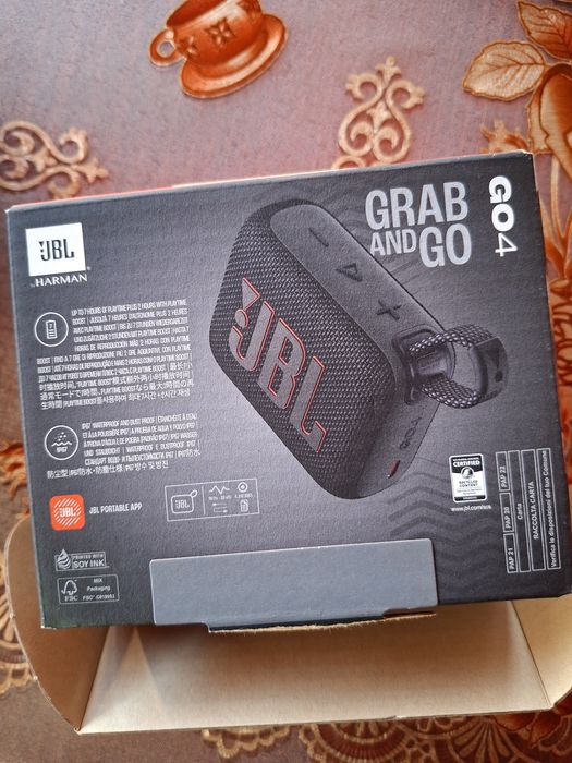 Vând boxă JBL GO 4