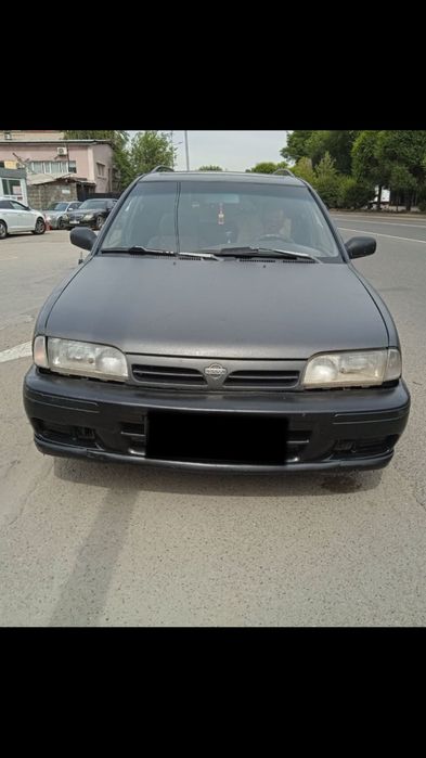 Срочно продам Nissan уни