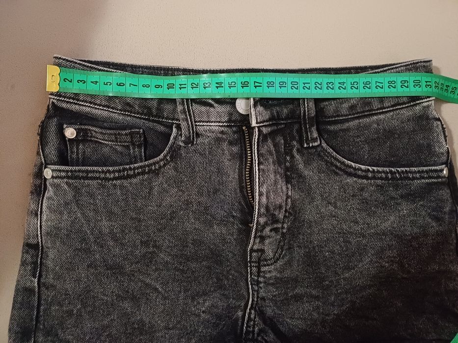 Лот дамски дрехи