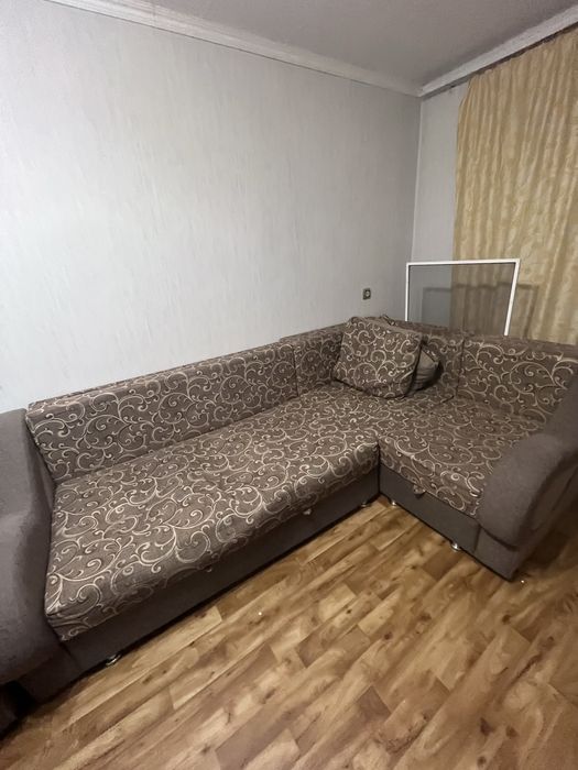 Отдам диван бесплатно