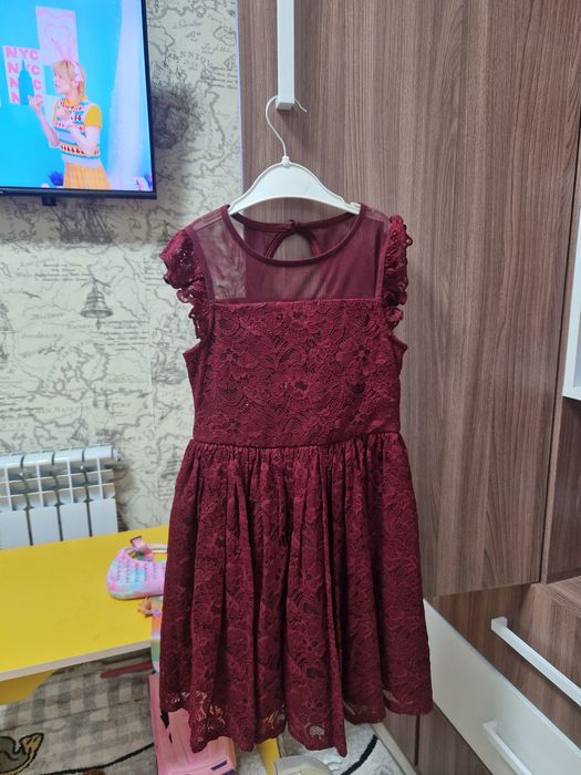 Нарядные платья для девочки