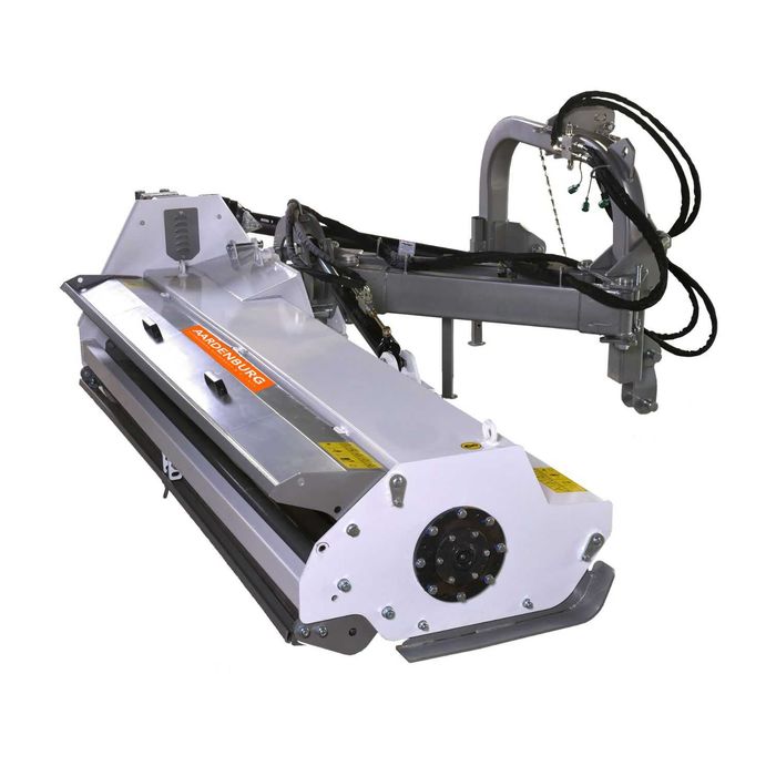 Tocator resturi vegetale Beta XL, tocator cu brat lateral