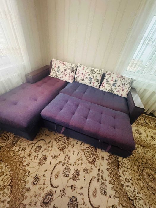 Продаётся стильный диван-трансформер! Срочно!