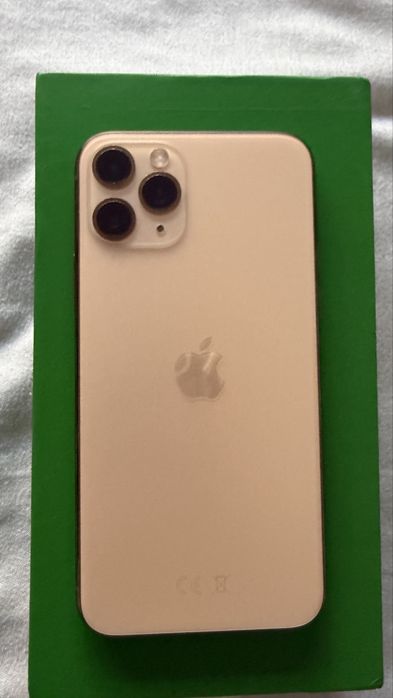 Vand Iphone 11 pro gold