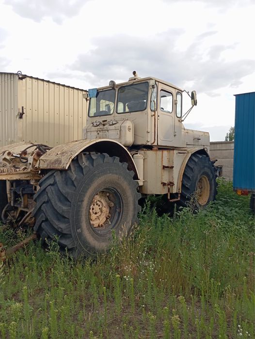 Продам трактор К700
