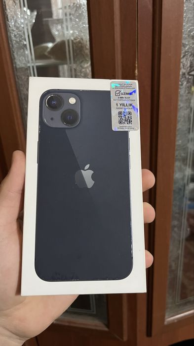 iPhone 13 продаётся