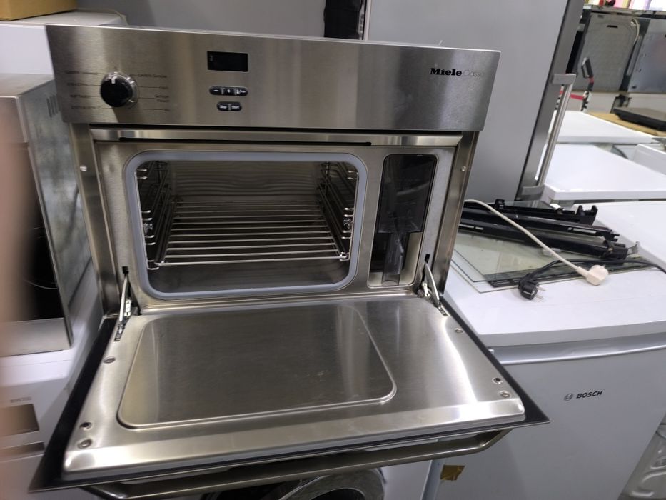 Фурна на пара Miele DG 163 EDST