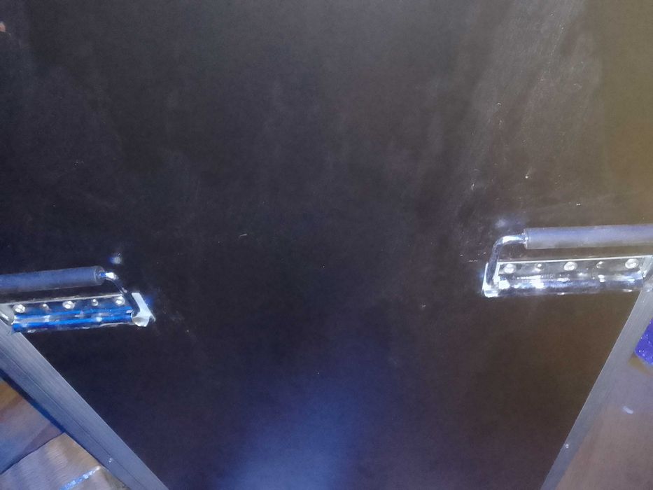 Кейс кофр укрепленный для аппаратуры на колесах