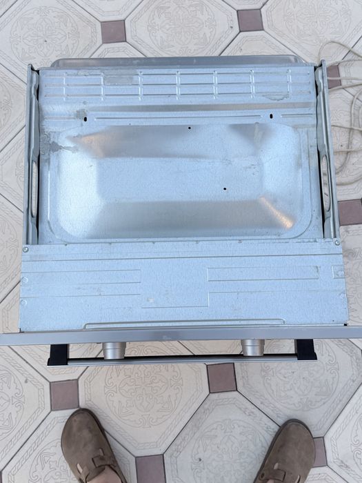 Духовка Electrolux