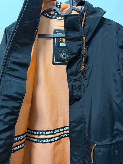 Ново дълго пролетно яке Superdry за мъже размер M