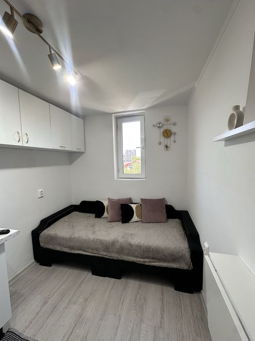 Vand garsoniera, zona Iris