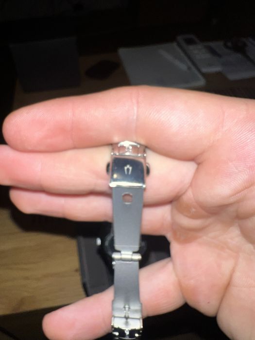 Дамски часовник Bulova чисто нов