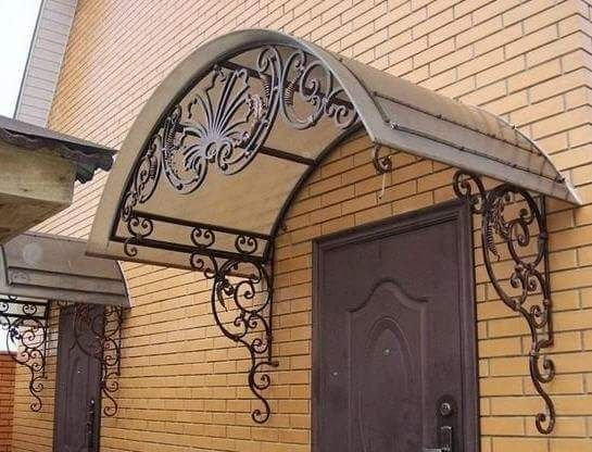 FierForjat-Bucuresti. ro/Porti garduri fier forjat