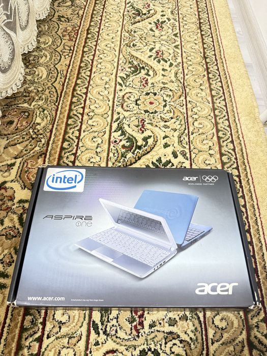 Продам нетбук ACER D257 состояние идеально