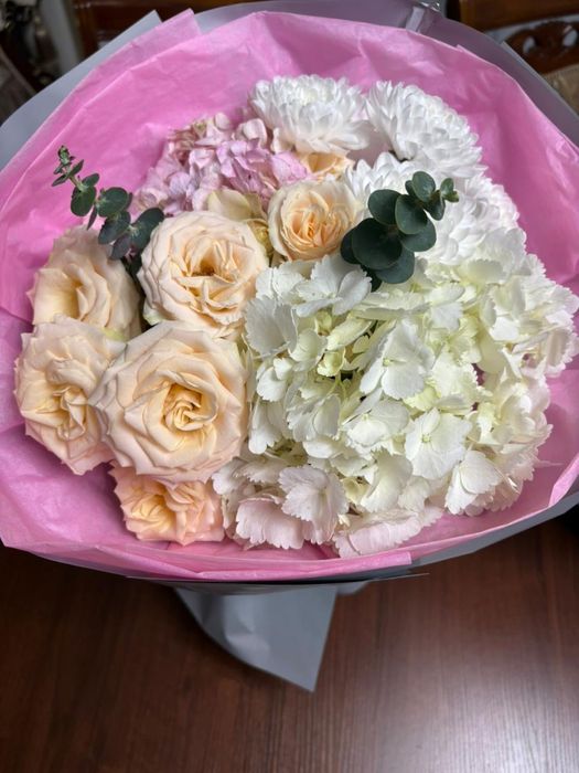 Продам цветы дешова и раксошна