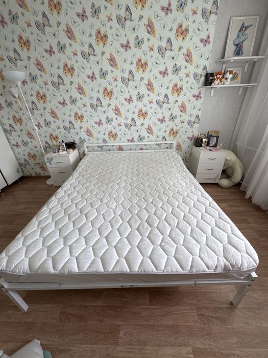 Продается 2х спальная кровать