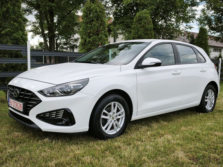 Hyundai i30 hatchback 1,4 benzina 2021 49000 km