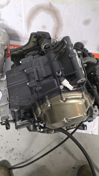 Motor  complet pentru  Yamaha XJ6N XJ6 propulsor  perfect function