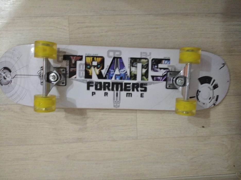 Продам скейтборд