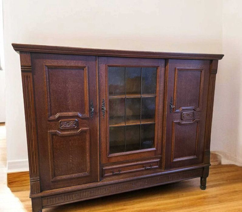 Дъбови контрабюфети и шкафове- внос от Нидерландия