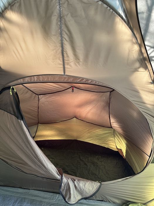 Vand Cort Camping