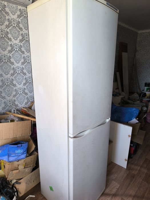 Продаю Холодильник б/у