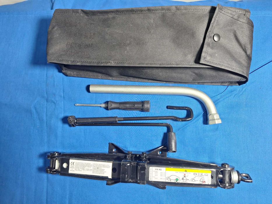 KIT Cric AUTO OE VW Passat Touran Arteon Skoda SUPERB + Husa