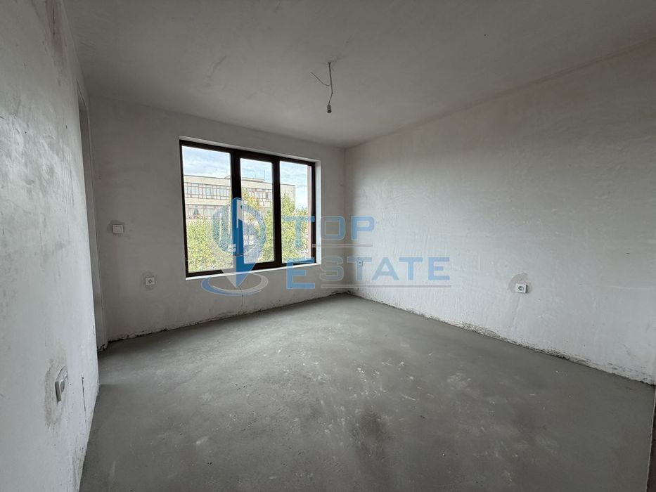 Продава се Тристаен апартамент в Велико Търново, Бузлуджа - 113 кв.м за 1301 €/кв.м - Снимка #8