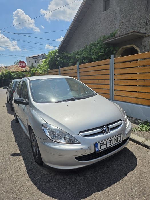 PEUGEOT 307